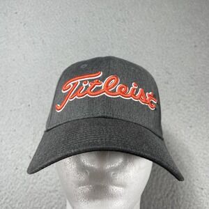 Titleist Hat Cap Fitted Mens M Gray A-Flex Golf Stretch Embroidered Logo
